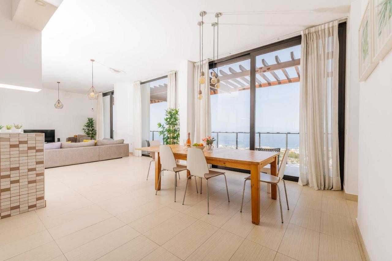 פלאייה דה לאס אמריקס Sunset White Villa - Ocean View, Jakuzzi, Heated Pool, Air-Conditioning, Grill מראה חיצוני תמונה