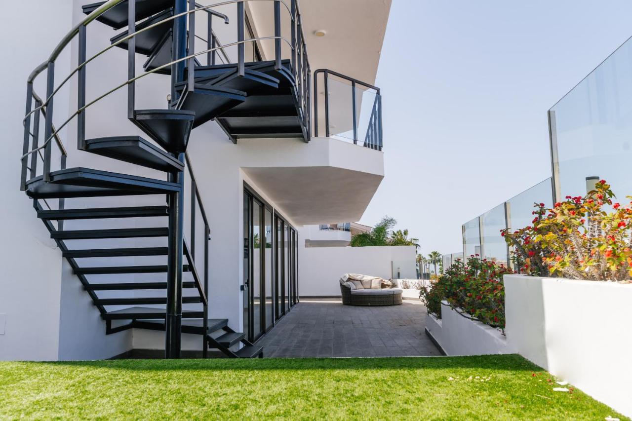 פלאייה דה לאס אמריקס Sunset White Villa - Ocean View, Jakuzzi, Heated Pool, Air-Conditioning, Grill מראה חיצוני תמונה