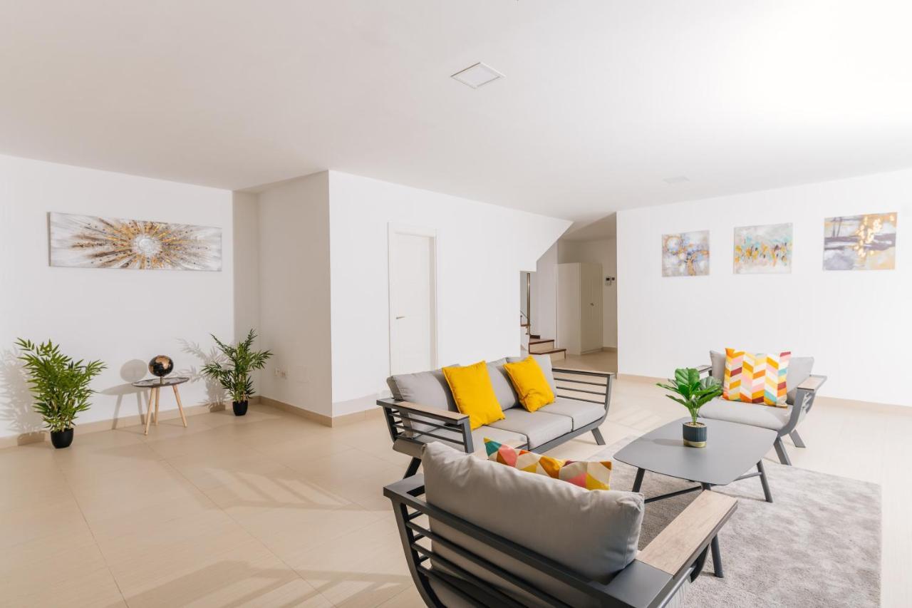 פלאייה דה לאס אמריקס Sunset White Villa - Ocean View, Jakuzzi, Heated Pool, Air-Conditioning, Grill מראה חיצוני תמונה