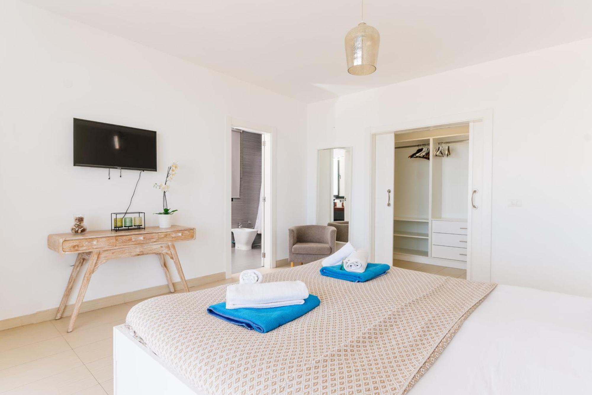 פלאייה דה לאס אמריקס Sunset White Villa - Ocean View, Jakuzzi, Heated Pool, Air-Conditioning, Grill מראה חיצוני תמונה